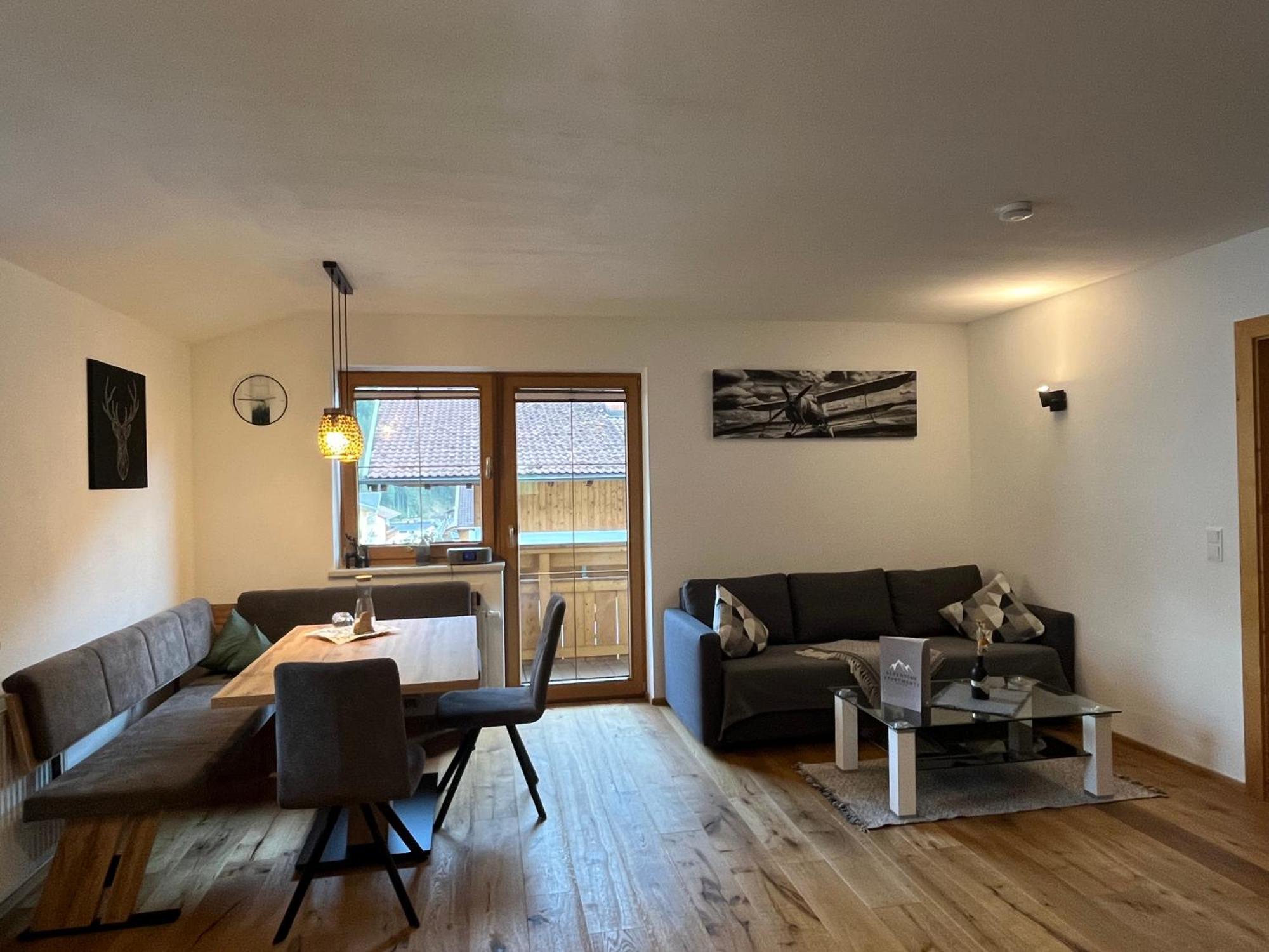 Alpentime Apartments Нойщифт им Щубайтал Екстериор снимка