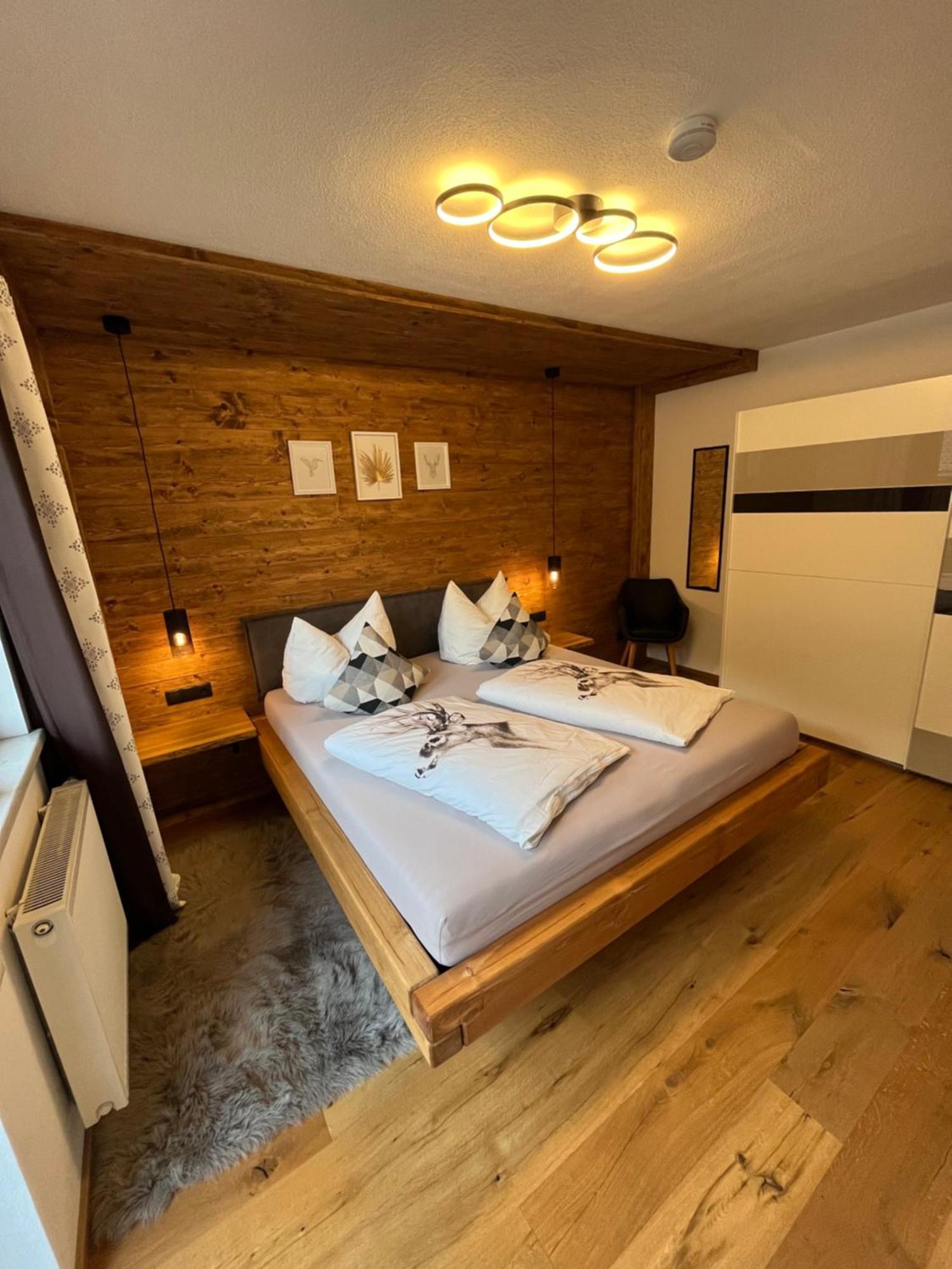Alpentime Apartments Нойщифт им Щубайтал Екстериор снимка