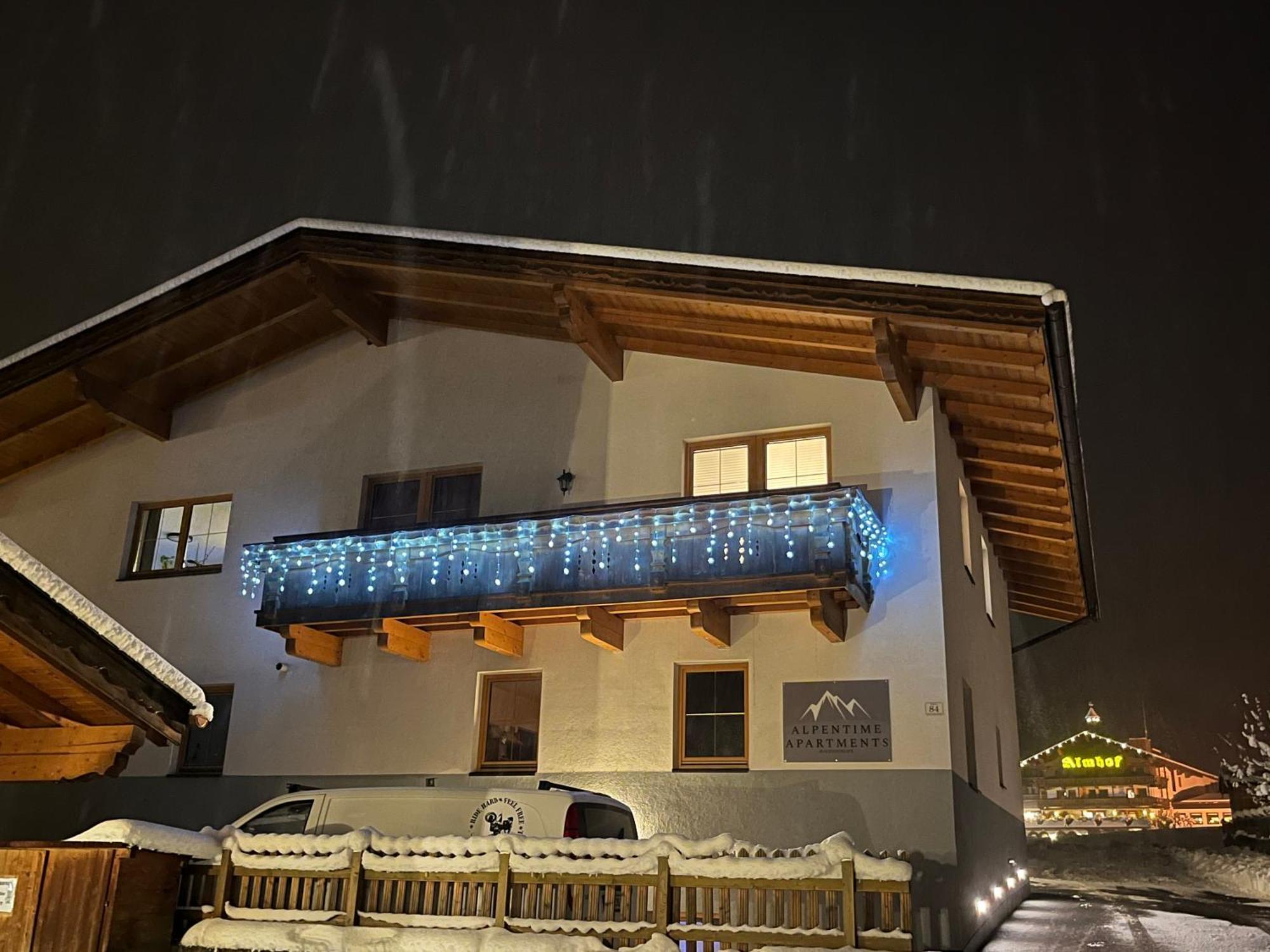 Alpentime Apartments Нойщифт им Щубайтал Екстериор снимка