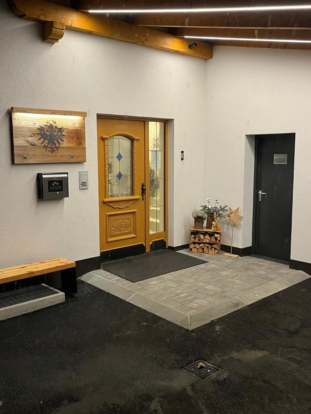 Alpentime Apartments Нойщифт им Щубайтал Екстериор снимка