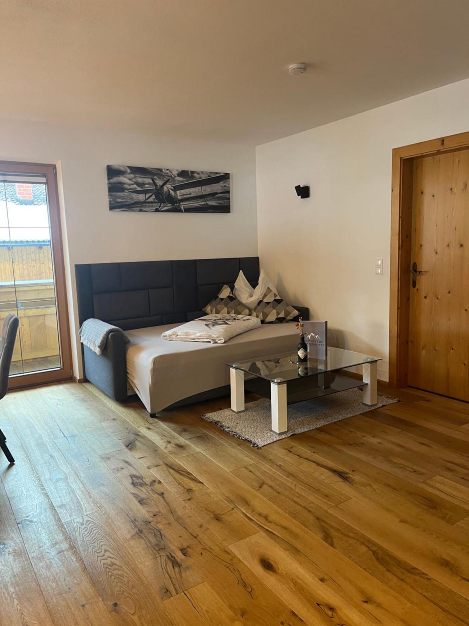 Alpentime Apartments Нойщифт им Щубайтал Екстериор снимка